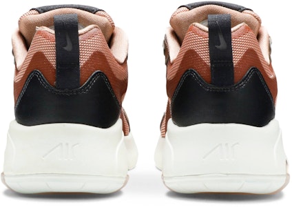 (W) ナイキ エア マックス 200 “ホリデースパークル” CT1185-900 Details for (W) ナイキ エア マックス 200 “ホリデースパークル” CT1185-900