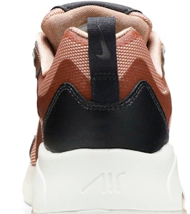 (W) ナイキ エア マックス 200 “ホリデースパークル” CT1185-900 Sizing (W) ナイキ エア マックス 200 “ホリデースパークル” CT1185-900