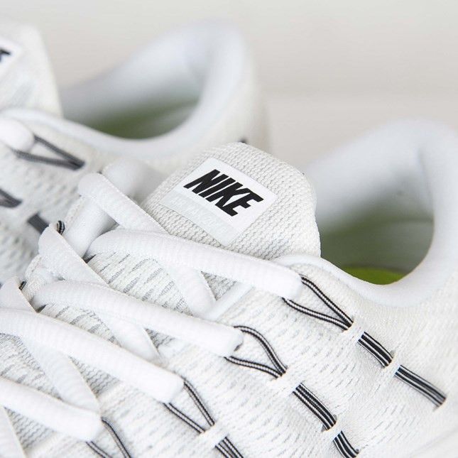 Purchase (W) Nike Air Max 2016 ''Blanc Sommet'' 806772-100