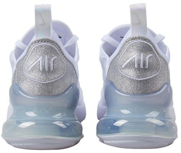 (W) Nike Air Max 270 'Metallic Summit White' Putih Emas CD8497-100 Lookbook (W) Nike Air Max 270 'Metallic Summit White' Putih Emas CD8497-100