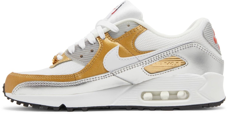 (W) 나이키 에어맥스 90 '메탈릭' DJ6208-100 Lookbook (W) 나이키 에어맥스 90 '메탈릭' DJ6208-100