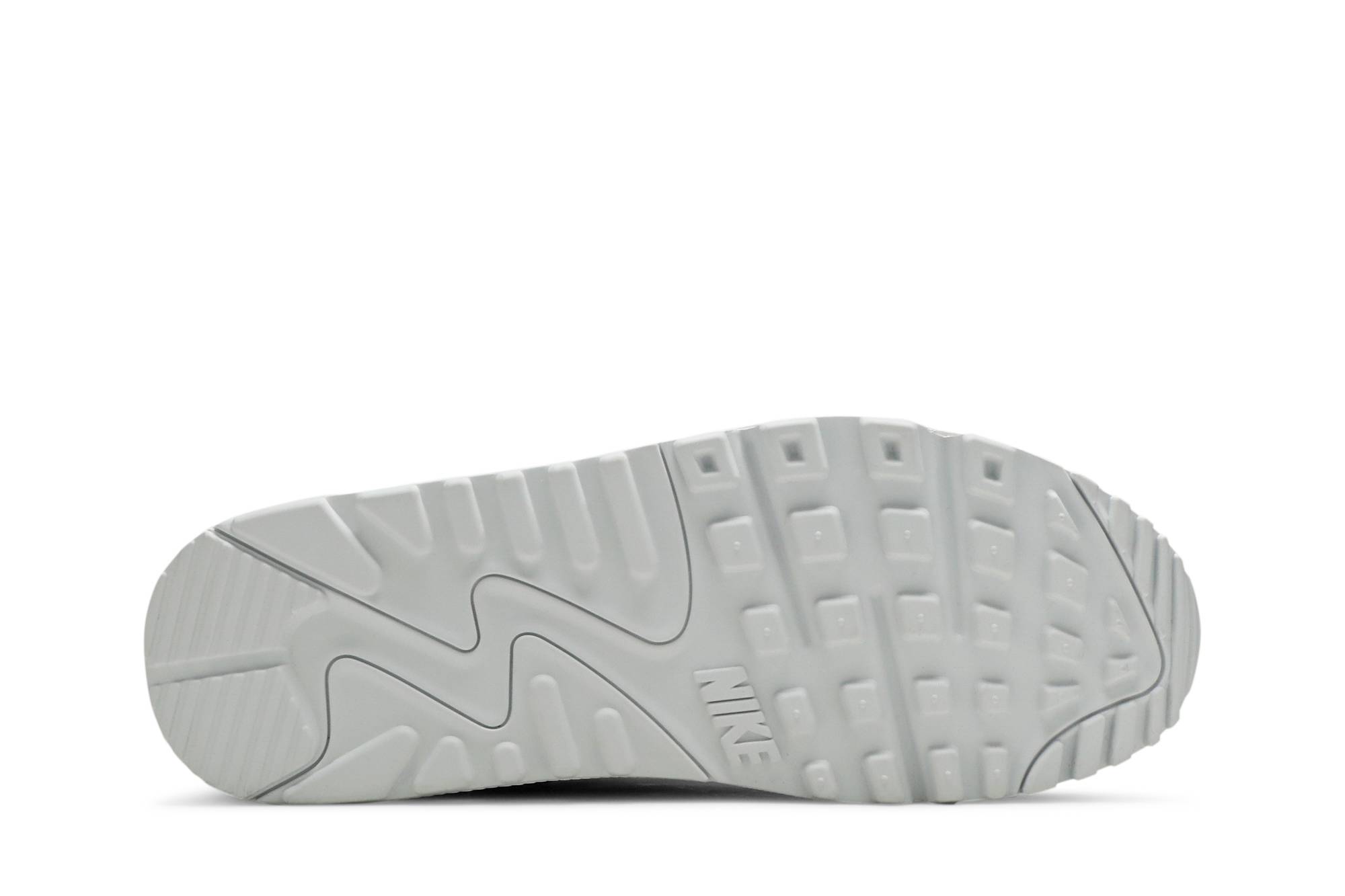 Shop (W) 耐克 Air Max 90 'Swoosh 链' DC1161-100