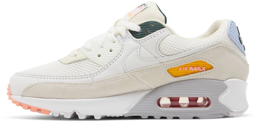 (女款)Nike Air Max 90 "後續交由我們" DV2188-100 Lookbook (女款)Nike Air Max 90 "後續交由我們" DV2188-100