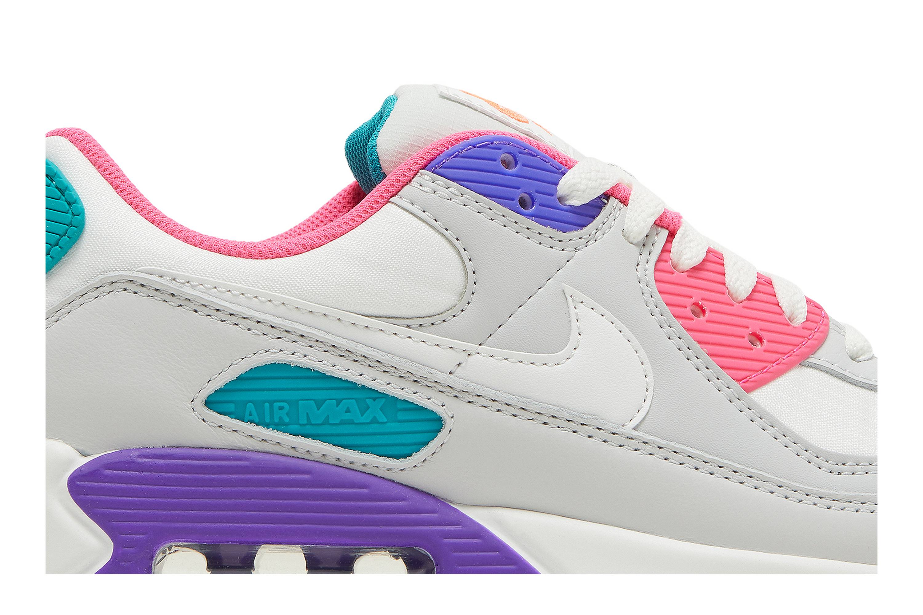 Order (W) Nike Air Max 90 'Putih Pelbagai' CZ1617-001