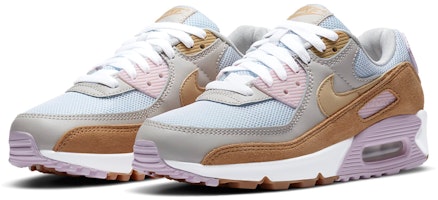 (W) Nike Air Max 90 'Putih Wijen' DD6615-100 Lookbook (W) Nike Air Max 90 'Putih Wijen' DD6615-100