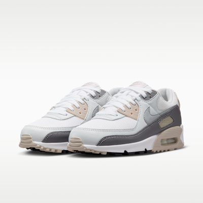Details for (W) Nike Air Max 90 Crème 2/Gris Clair/Blanc Cassé/Gris Loup IM4613-201