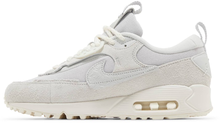 (W) 耐克Air Max 90 Futura ‘针线’ FJ4558-025 Lookbook (W) 耐克Air Max 90 Futura ‘针线’ FJ4558-025
