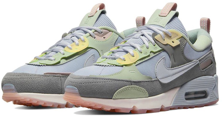 (W) 耐克Air Max 90 Futura“天空灰色柔和色” DM9922-001 Lookbook (W) 耐克Air Max 90 Futura“天空灰色柔和色” DM9922-001