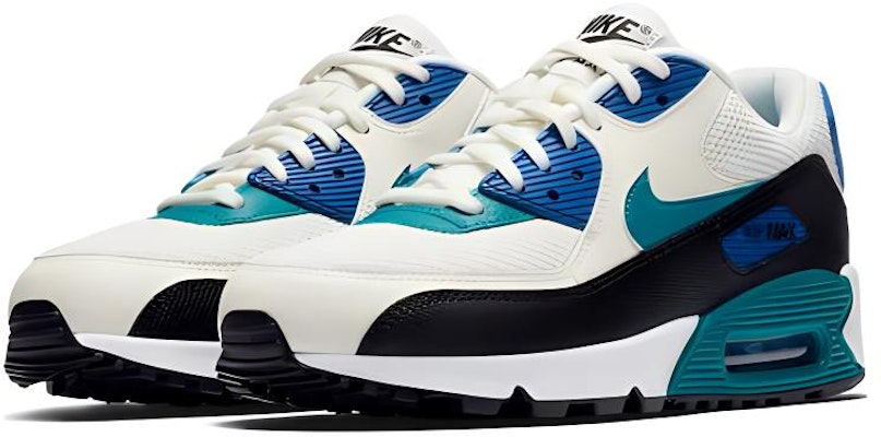 (W) Nike Air Max 90 Sail Radiant Emerald 'Hitam' 325213-134 Lookbook (W) Nike Air Max 90 Sail Radiant Emerald 'Hitam' 325213-134