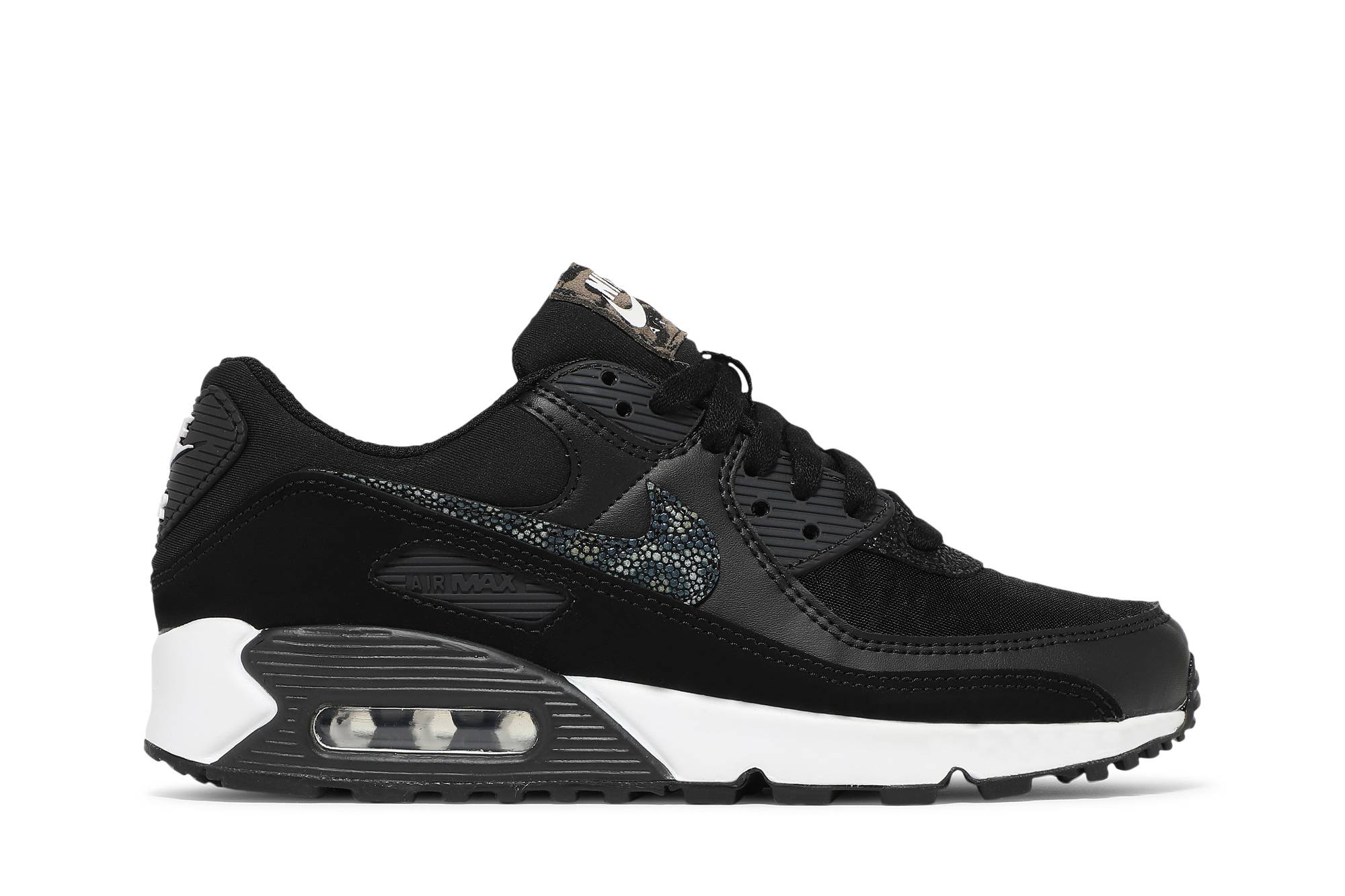 Buy (W) Nike Air Max 90 SE 'Black Safari' Hitam CV8824-001