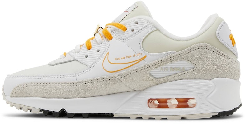 (W) 耐克Air Max 90 SE ‘First Use - 白色大学金’ DA8709-100 Lookbook (W) 耐克Air Max 90 SE ‘First Use - 白色大学金’ DA8709-100