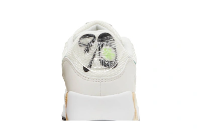 (Women) Nike Air Max 90 SE 'White Neptune Green' DO9850-100