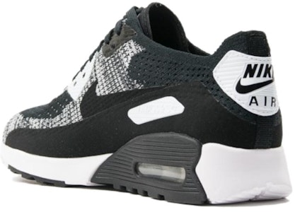 (W) Nike Air Max 90 Ultra 2.0 Flyknit Hitam/Putih Anthracite 881109-002 Lookbook (W) Nike Air Max 90 Ultra 2.0 Flyknit Hitam/Putih Anthracite 881109-002