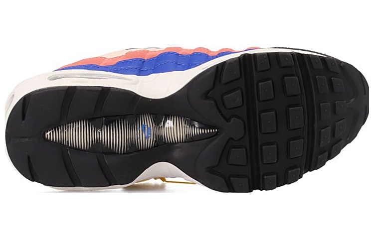 Shop (W) Nike Air Max 95 'Hitam Putih Merah Jambu' CZ3951-001