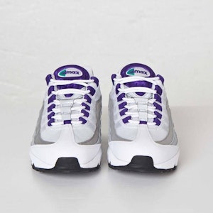 (女款)Nike Air Max 95「葡萄紫」307960-101 Lookbook (女款)Nike Air Max 95「葡萄紫」307960-101