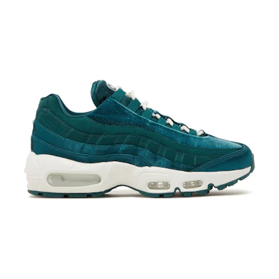 (W) Nike Air Max 95 'Green Velvet'