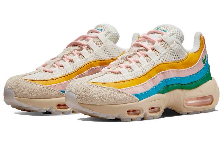 Shop （女性）Nike Air Max 95「Rise Unity」DQ9323-200