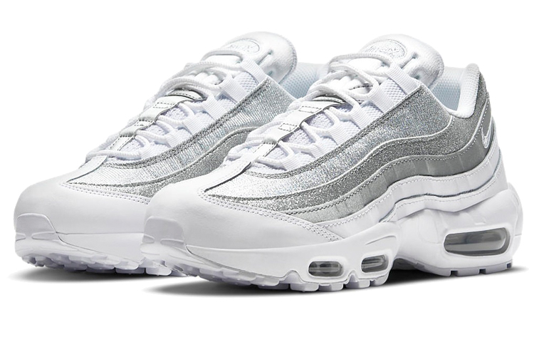 Lookbook (W) Nike Air Max 95 'Putih Perak Metalik' DH3857-100