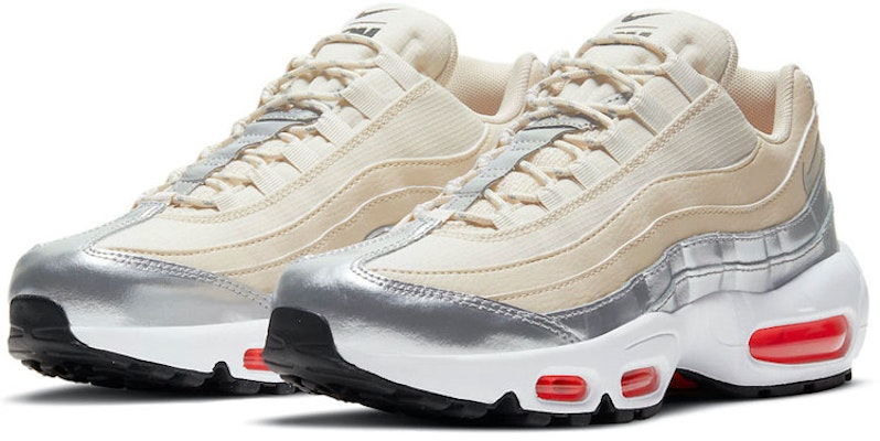 (W) Nike 3M x Nike Air Max 95 'Krem Kuning Perak' CT1935-100 Lookbook (W) Nike 3M x Nike Air Max 95 'Krem Kuning Perak' CT1935-100