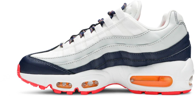 (Wanita) Nike Air Max 95 Midnight Navy Pure Platinum Laser Orange 307960-405 Lookbook (Wanita) Nike Air Max 95 Midnight Navy Pure Platinum Laser Orange 307960-405
