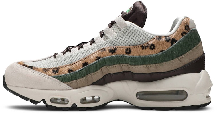 (Women) Nike Air Max 95 Premium 'Animal Floral Daisy Chain Prints' CZ8102-001 Lookbook (Women) Nike Air Max 95 Premium 'Animal Floral Daisy Chain Prints' CZ8102-001
