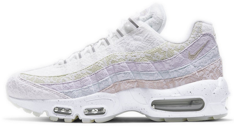 women-nike-air-max-95-premium-overlace-cu-9454-194