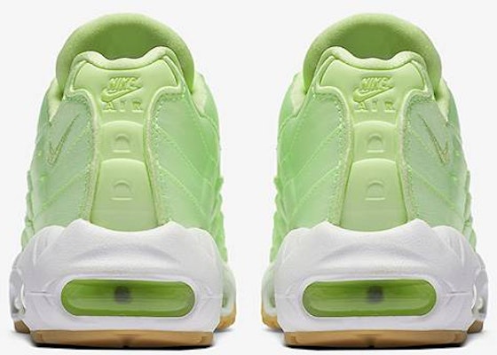 (W) Nike Air Max 95 Satin Lime Wanita 919491-300 Shop (W) Nike Air Max 95 Satin Lime Wanita 919491-300