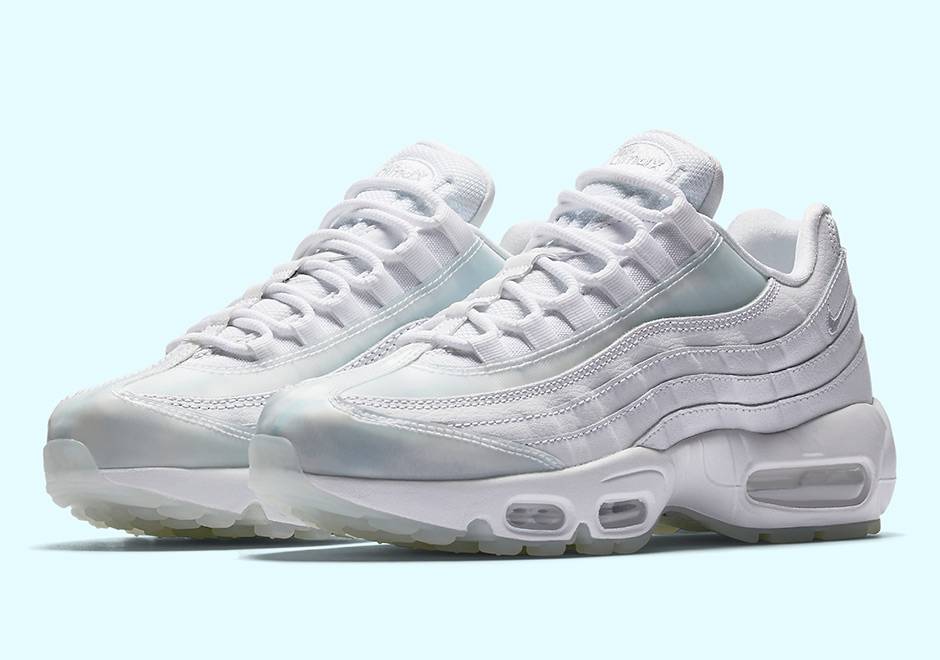 Buy (W) Nike Air Max 95 SE 'Putih Es' 918413-100