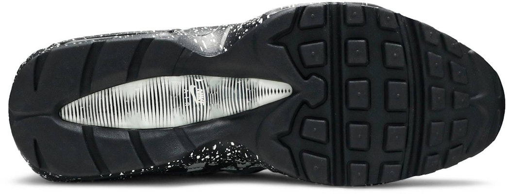 (Women) Nike Air Max 95 SE Hitam Putih ‘918413-003’ Shop (Women) Nike Air Max 95 SE Hitam Putih ‘918413-003’