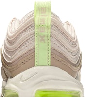 (W) Nike Air Max 97 'Barely Rose Volt' Wanita Kekinian CI7388-600 Sizing (W) Nike Air Max 97 'Barely Rose Volt' Wanita Kekinian CI7388-600