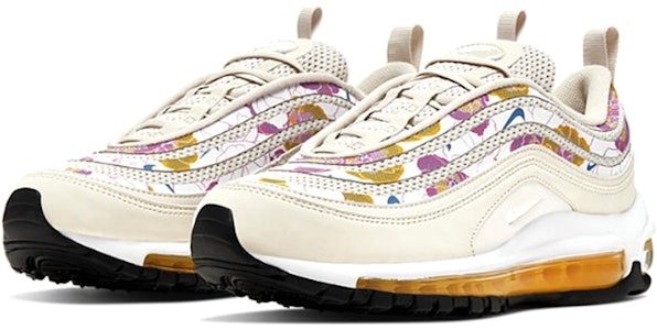 (W) (여성) 나이키 에어 맥스 97 SE '오레우드 플로럴' BV0129-101 BV0129-101 Lookbook (W) (여성) 나이키 에어 맥스 97 SE '오레우드 플로럴' BV0129-101 BV0129-101