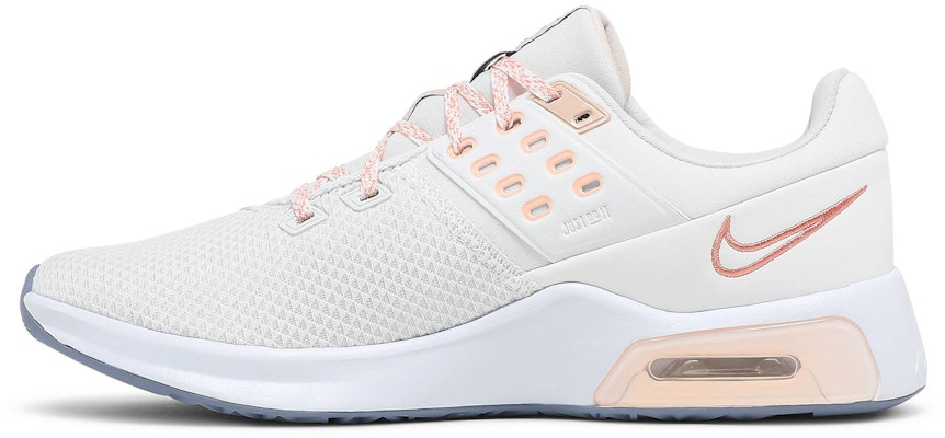 (W) Nike Air Max Bella TR 4 'Putih Summit Jingga Mutiara' CW3398-100 Lookbook (W) Nike Air Max Bella TR 4 'Putih Summit Jingga Mutiara' CW3398-100
