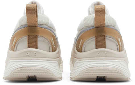 (W) 耐克 Air Max Bliss 'Bling' 运动鞋 FB1860-101 Details for (W) 耐克 Air Max Bliss 'Bling' 运动鞋 FB1860-101