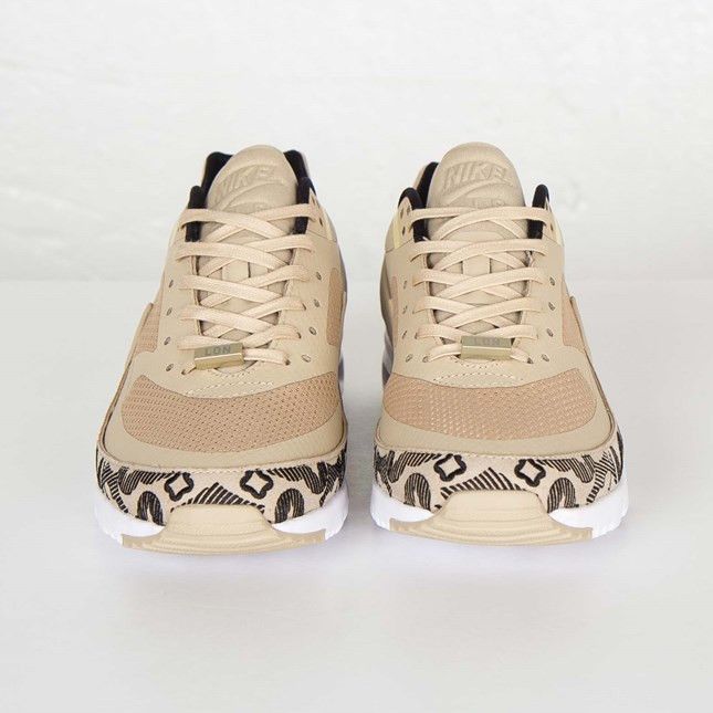 Order (W) Nike Air Max BW Ultra LOTC QS 'London' Kasut Wanita Edisi London 847076-200