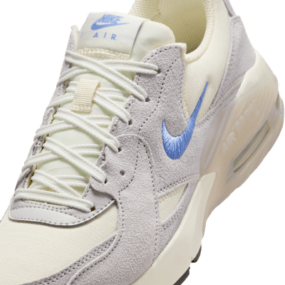 Sizing (W) Nike Air Max Excee Leche de Coco/Gris Universitario/Vela/Pulso Real IB8160-113