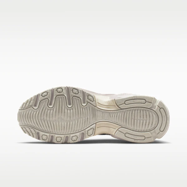 (W) Nike Air Max Fuoco Lunare Marrone Legno/Particella/Punta di Matita IR0818-200 Lookbook (W) Nike Air Max Fuoco Lunare Marrone Legno/Particella/Punta di Matita IR0818-200
