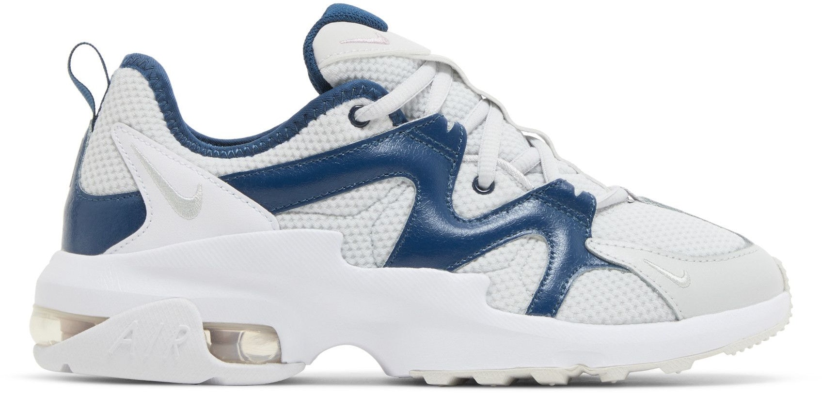 women-nike-air-max-graviton-white-valerian-blue-at-4404-106