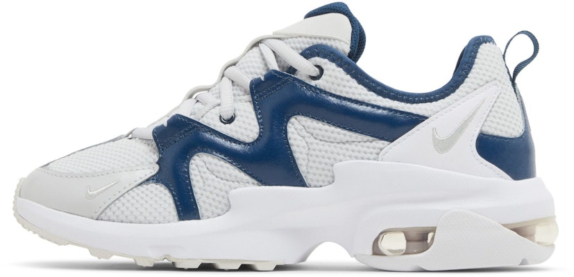 (W) Nike Air Max Graviton 'Putih Valerian Biru' AT4404-106 Lookbook (W) Nike Air Max Graviton 'Putih Valerian Biru' AT4404-106