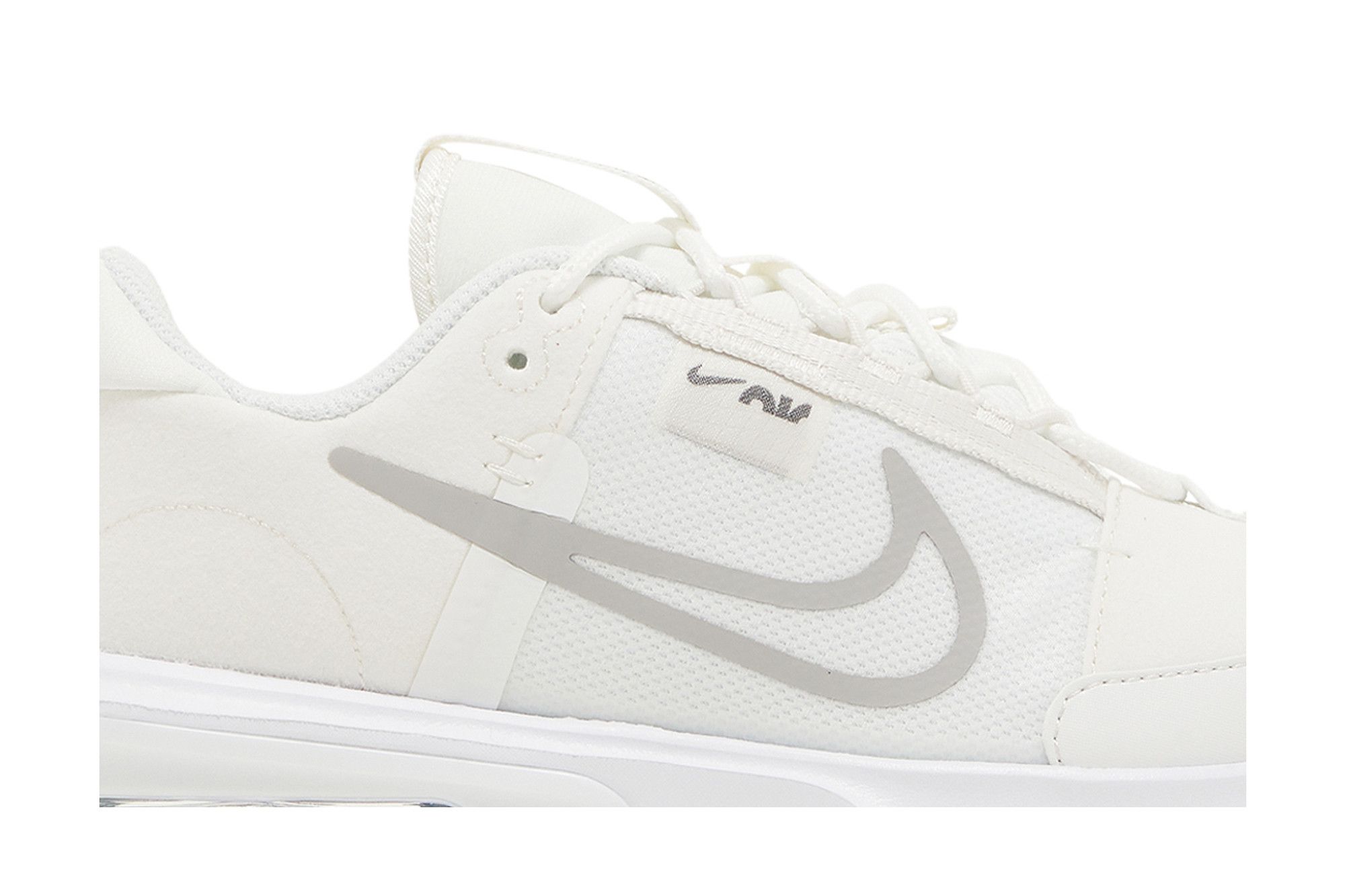 Lookbook (W) Nike Air Max Interlock ''Bianco Summit Grigio Fumo Chiaro'' DQ2904-100
