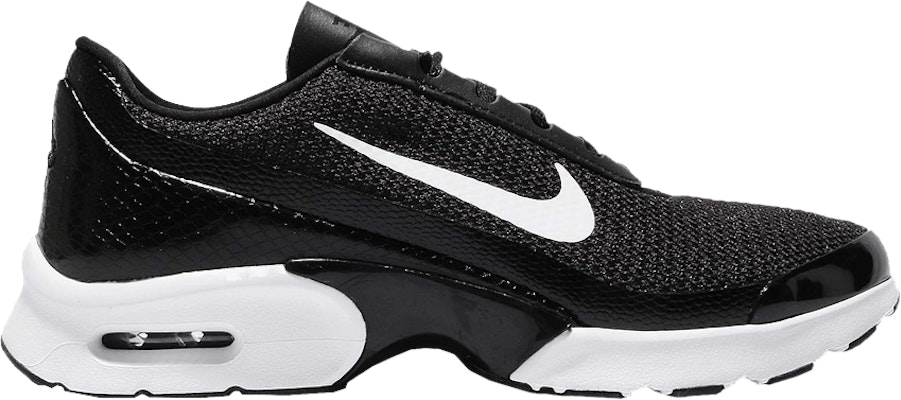 Jewell nike top