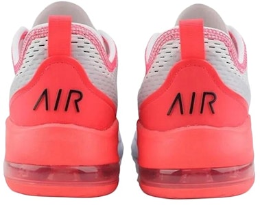 (W) 나이키 에어 맥스 모션 2 '화이트 플래시 크림슨' AO0352-108 Lookbook (W) 나이키 에어 맥스 모션 2 '화이트 플래시 크림슨' AO0352-108