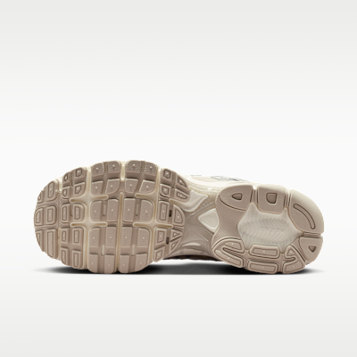 Order (W) Nike Air Max Moto 2K Gading Pudar/Perak Metal/Biru Muda/Kayu Coklat/Rail HQ2056-108