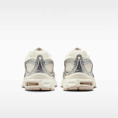 (W) Nike Air Max Moto 2K Gading Pudar/Perak Metal/Biru Muda/Kayu Coklat/Rail HQ2056-108 Details for (W) Nike Air Max Moto 2K Gading Pudar/Perak Metal/Biru Muda/Kayu Coklat/Rail HQ2056-108