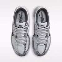 Shop (W) Nike Air Max Moto 2K 白金/金屬銀/黑/格鐵灰 HQ2056-013