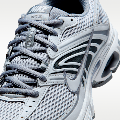Sizing (W) Nike Air Max Moto 2K 狼灰/酷灰/純白金 HQ2056-010