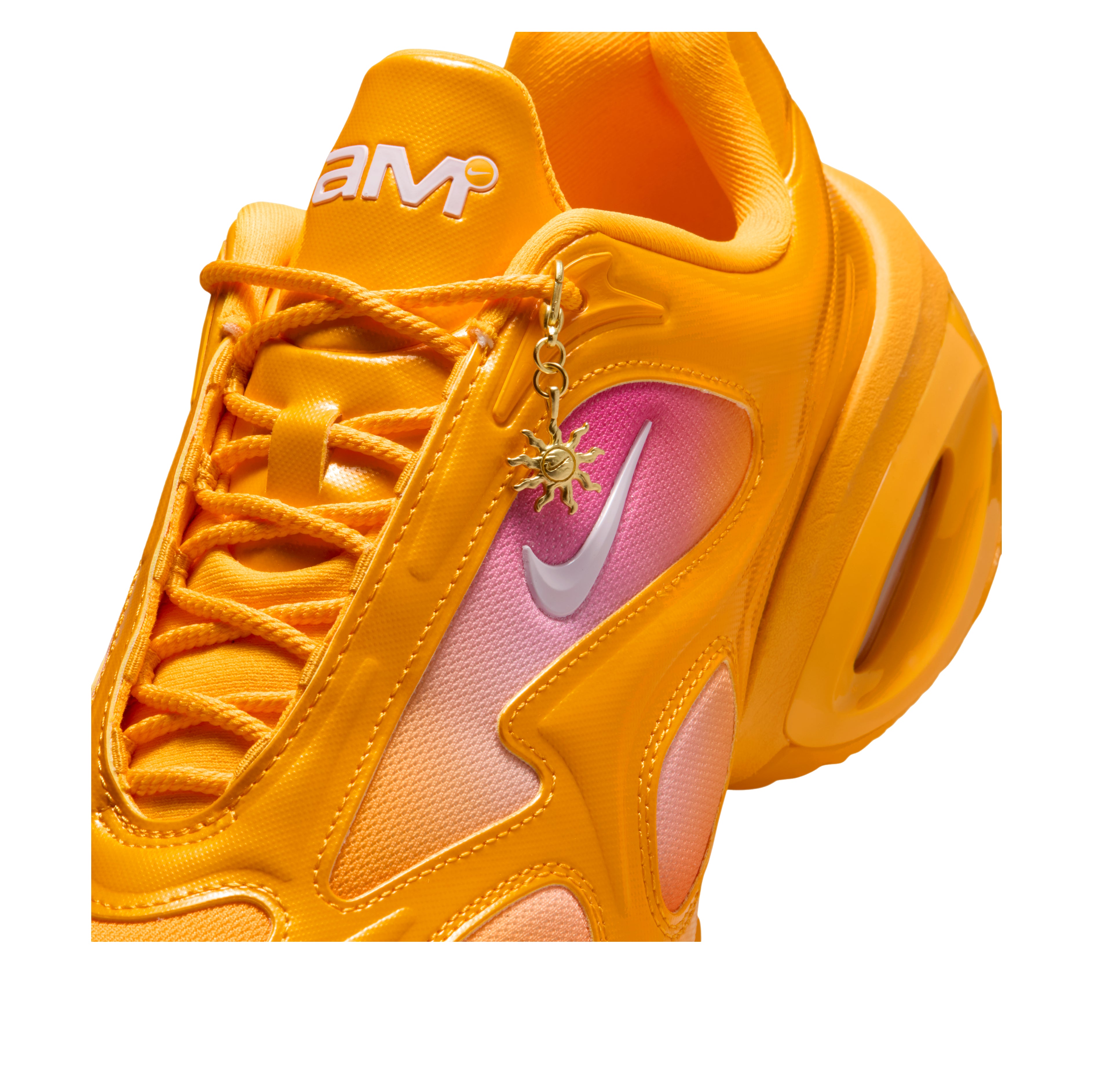 Sizing (W) Nike Air Max Muse ''Oro Universitario'' IQ0379-739