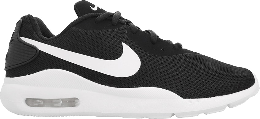 Air max oketo sales sneaker