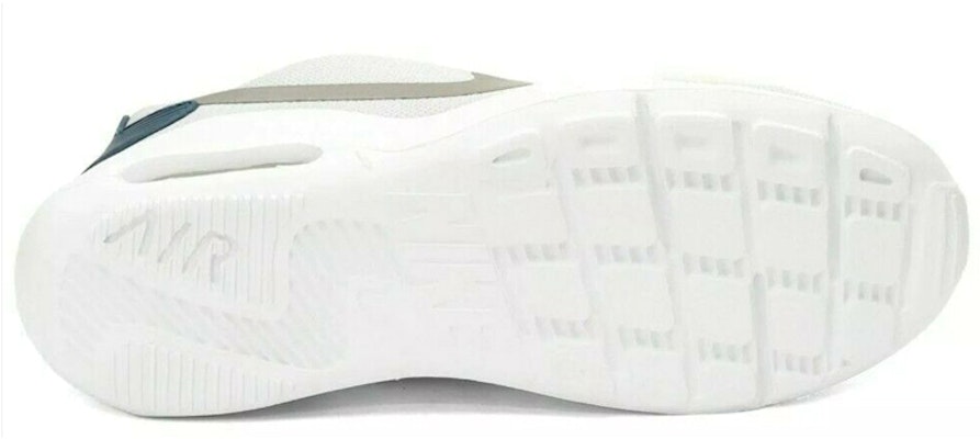 Nike Air Max Oketo 灰色 女式 Details for Nike Air Max Oketo 灰色 女式