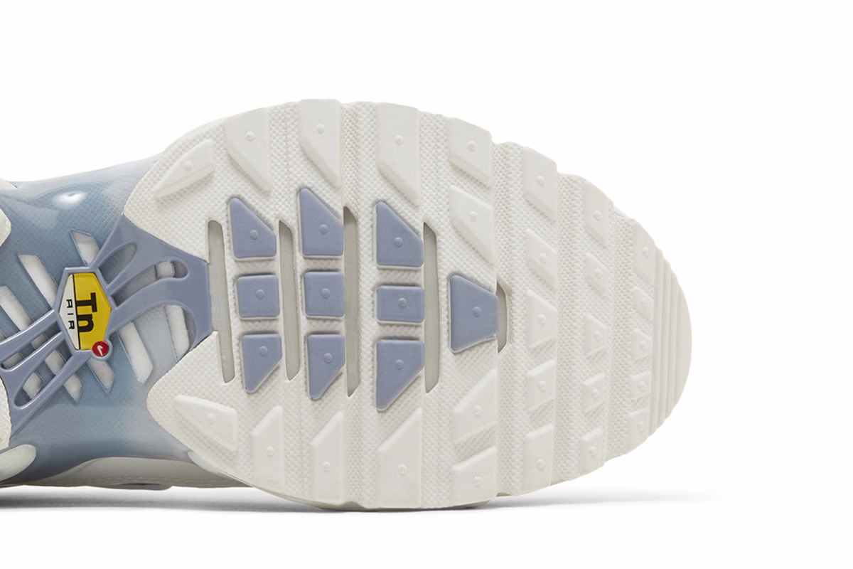 (Women) Nike Air Max Plus 'Ashen Slate'