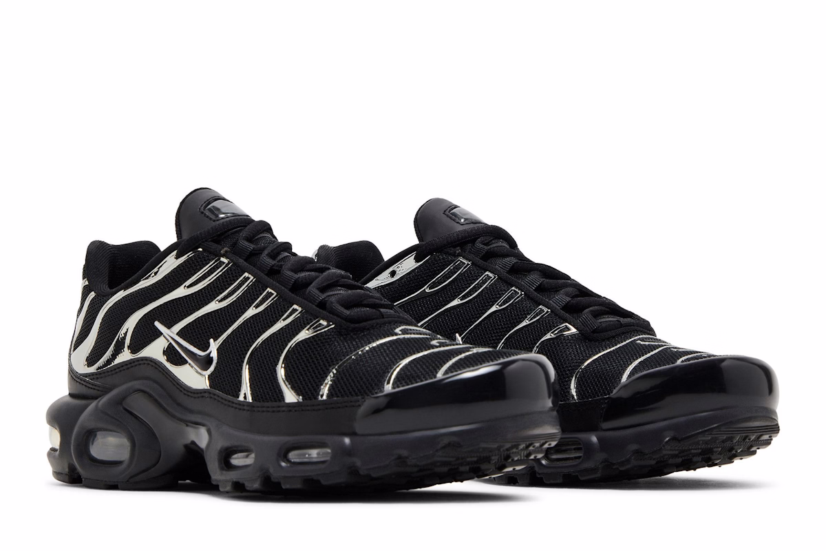 (Women) Nike Air Max Plus 'Black Chrome Silver'
